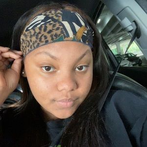 Meet your Posher, Lenise